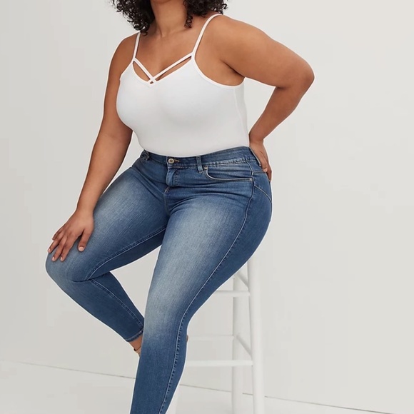 torrid Denim - Torrid Premium Bombshell Skinny Jean Size 14XS